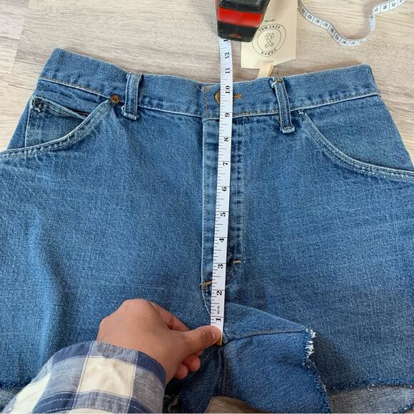 NWT Urban Renewal Upcycled Lee Vintage Denim Cut Off Shorts 1 Of A Kind - Picture 7 of 8